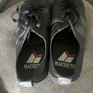 MACBETH Black Skateboard Sneakers